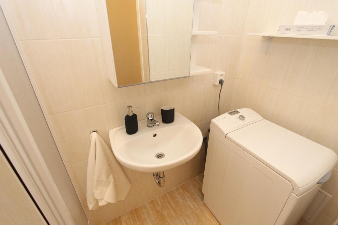 Zizka Home Apartments Prague Exterior photo