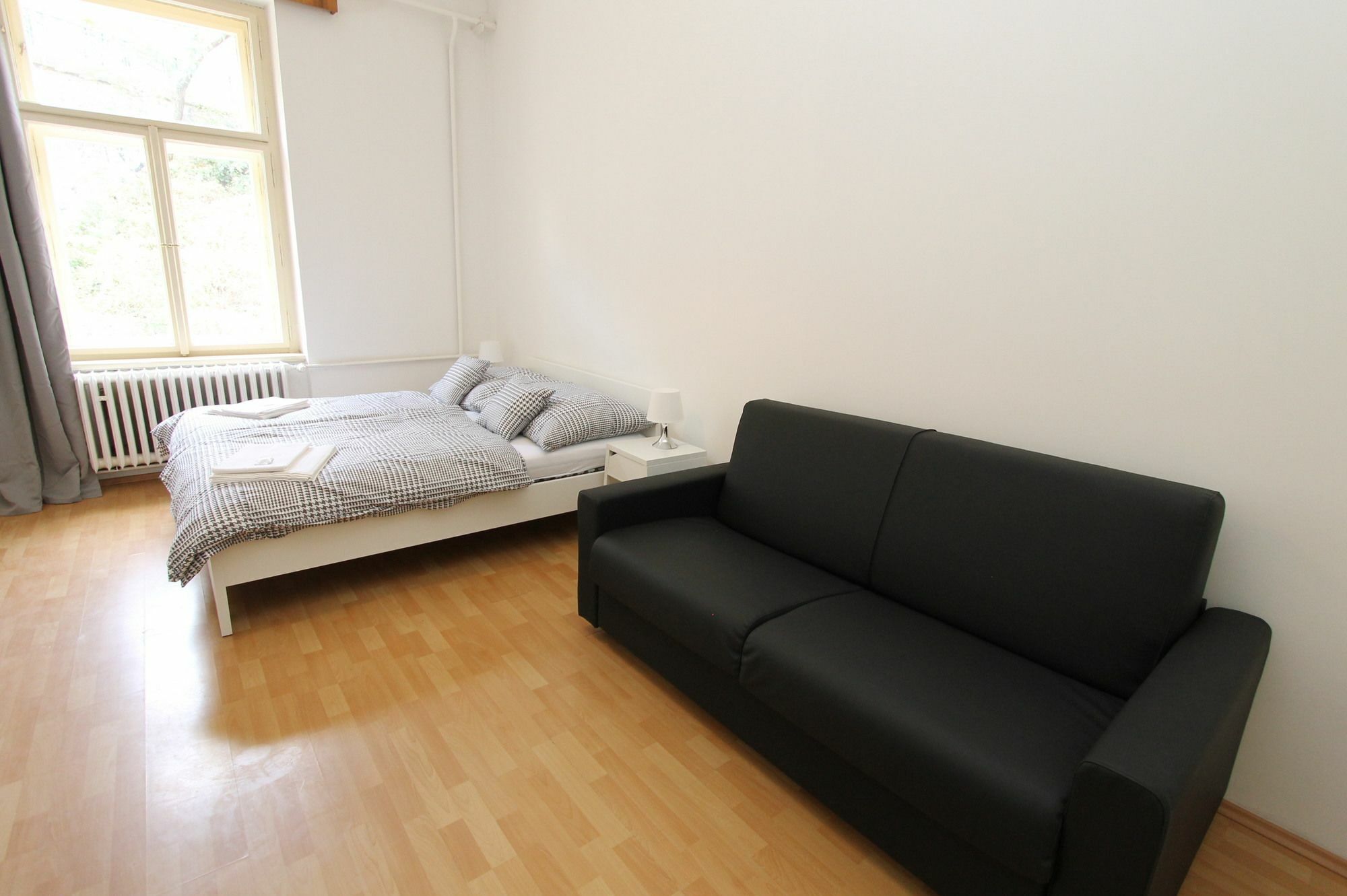 Zizka Home Apartments Prague Exterior photo
